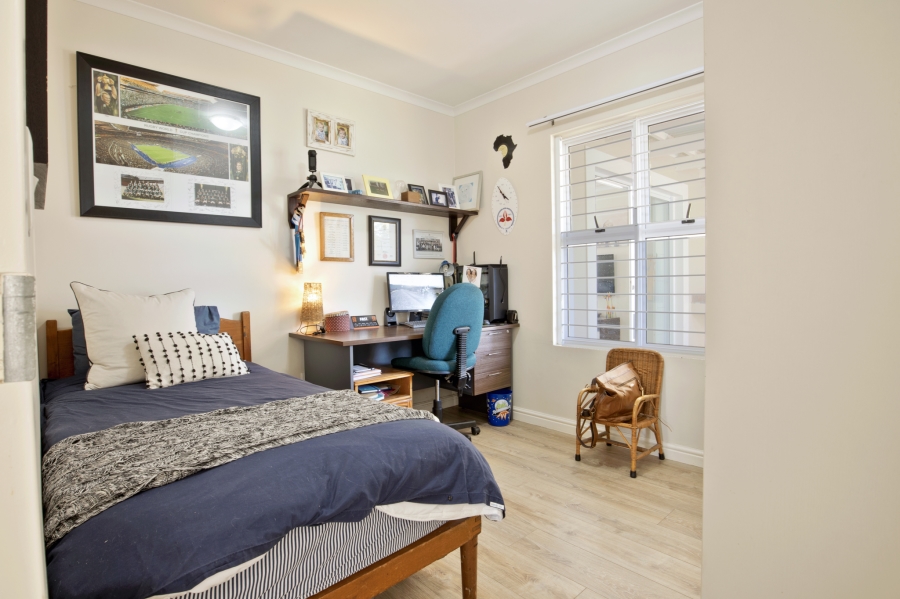 3 Bedroom Property for Sale in Sunningdale Western Cape